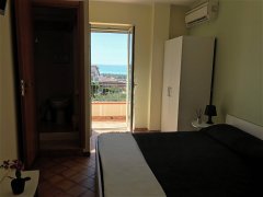 IMG_0773-mod.jpg