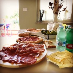 Colazione Salata - Crudo di Parma, Pizza, Emmenthal, Parmigiano
