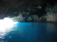 Grotta Azzurra interno - Isola Dino