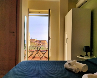Camera A con balcone vista mare